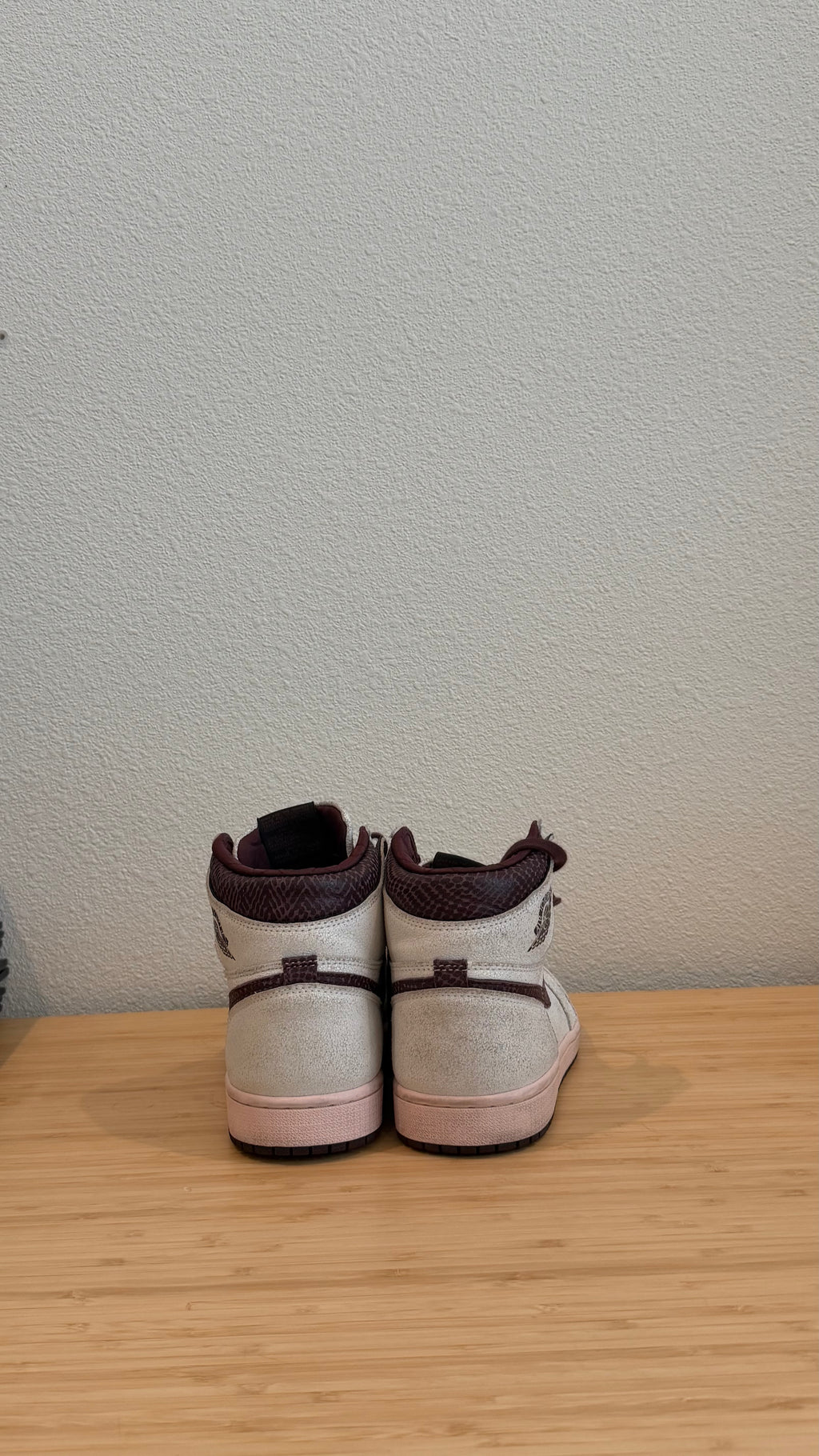 A Ma AJ1