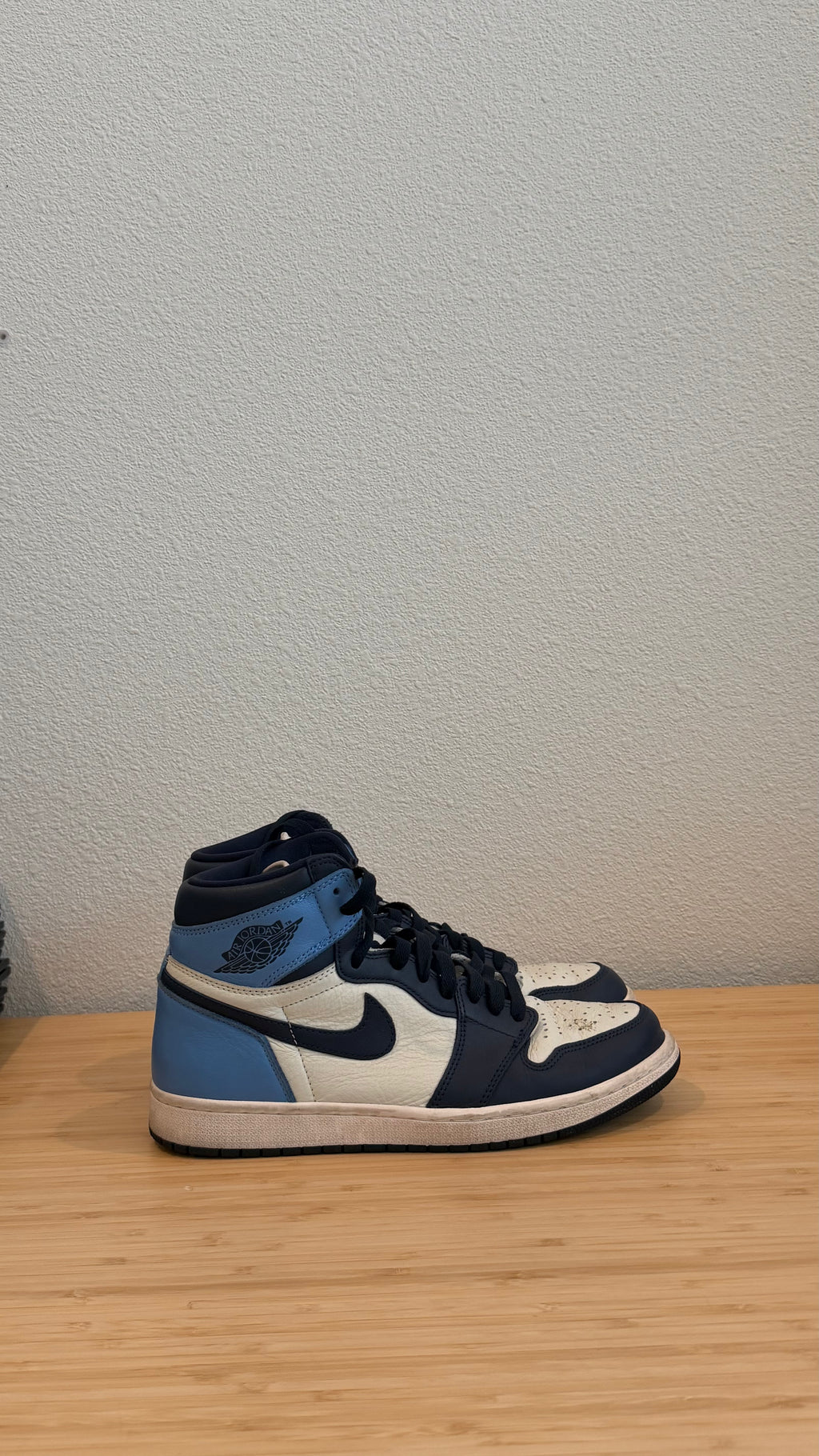 Obsidians AJ1