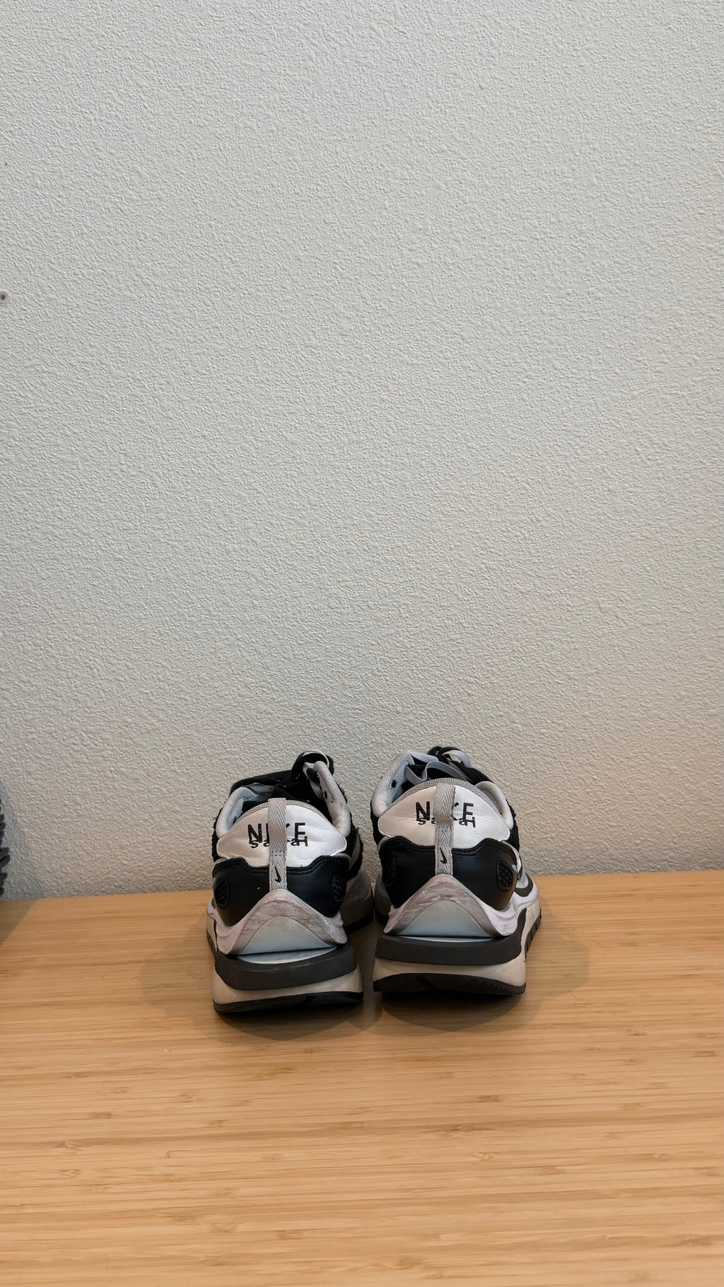 NIKE SACAI