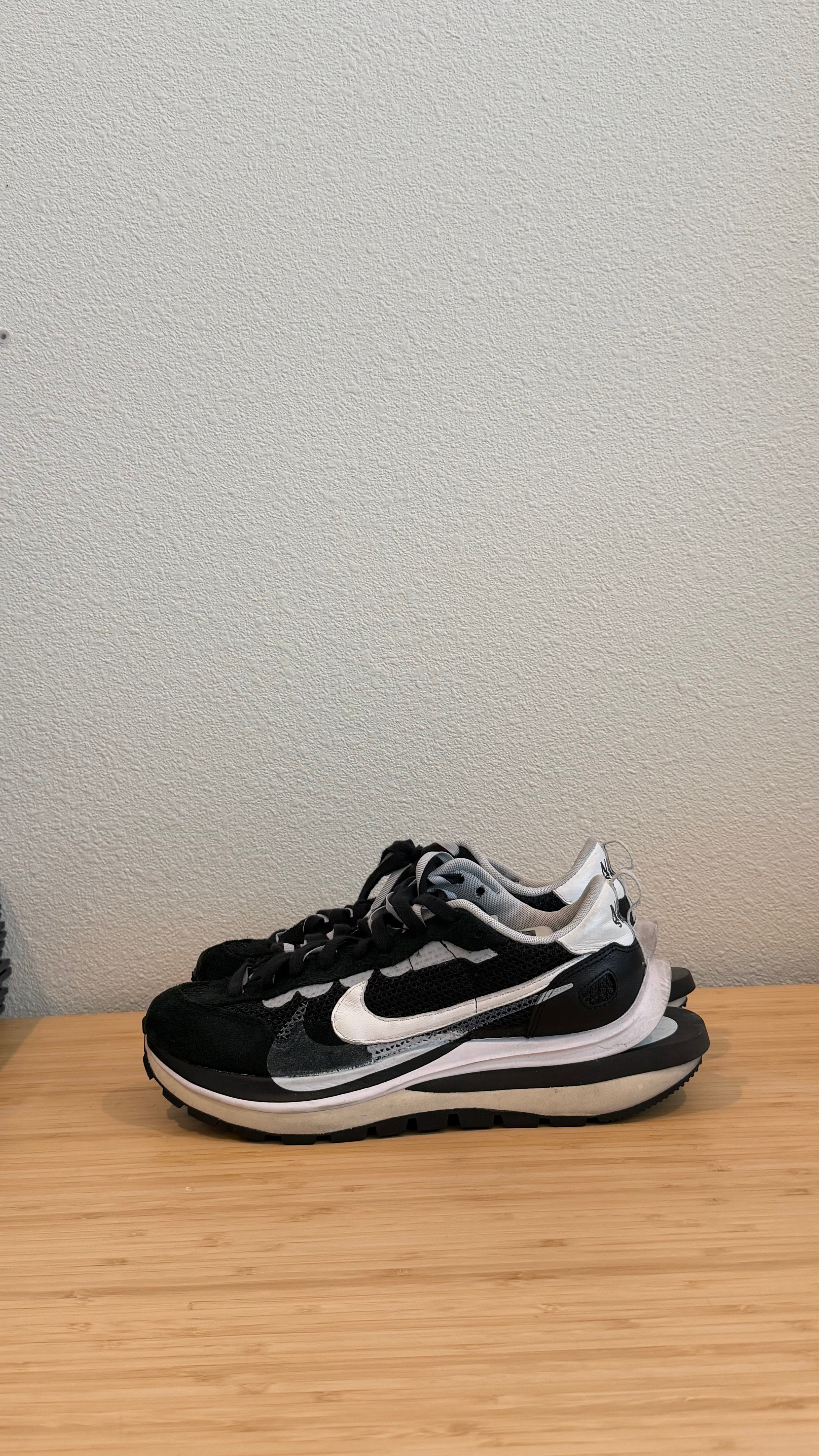 NIKE SACAI